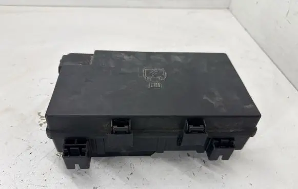 Dodge Durango Fuse box set 68320920AB P68320920AB 68425212AB