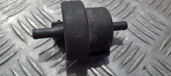 Volkswagen PASSAT B5 Valve vacuum 058133459 421159-03
