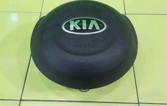 KIA Soul Steering wheel airbag P513354174002