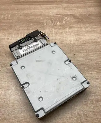 Ford Focus Engine control unit/module ECU 98AB12A650CHD USED