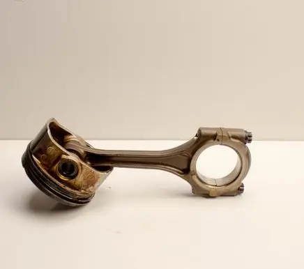 Toyota C-HR I Piston 