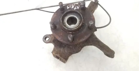 Nissan Qashqai Front wheel hub spindle knuckle