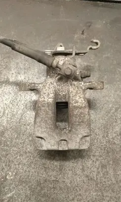 Skoda Octavia Mk3 (5E) Rear brake caliper
