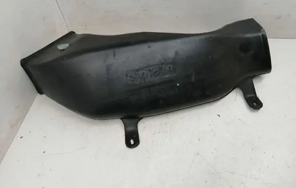 Mercedes-Benz Vito Viano W639 Intercooler air channel guide A6398311945