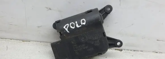 Volkswagen Polo V 6R Air flap motor/actuator 0132801357 B4845