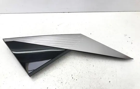 Renault Scenic E-Tech V Rear arch trim 833819405R 833812243R
