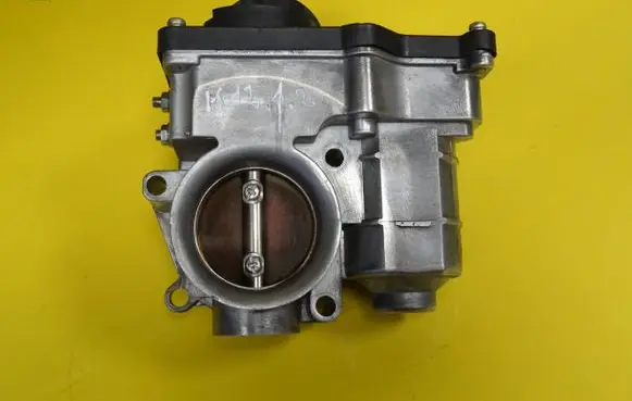 Nissan Micra Throttle body valve SERA57602