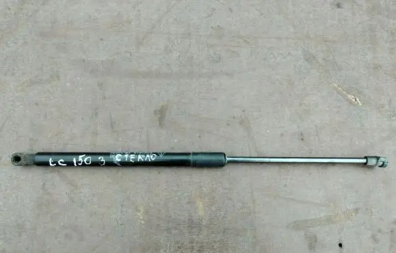 Toyota Land Cruiser (J150) Tailgate/trunk strut/damper 689400W020