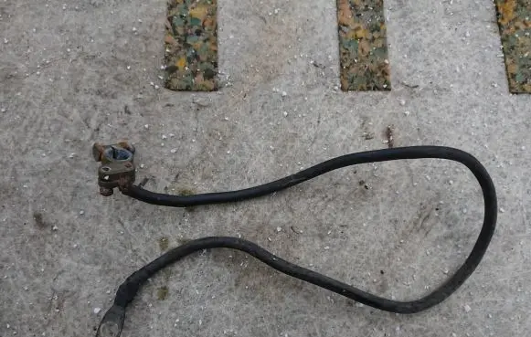 Jaguar XJ X40 Negative earth cable (battery)