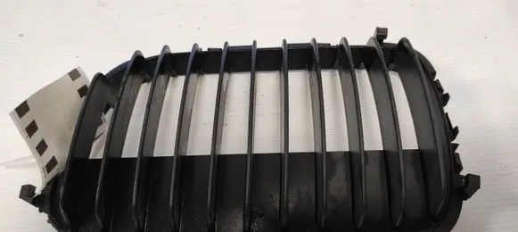 BMW 3 E36 Front bumper upper radiator grill 8195091 51138195091