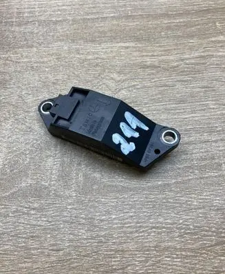Mercedes-Benz E W211 Airbag deployment crash/impact sensor A0018209326