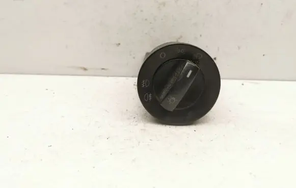 Volkswagen Polo IV 9N3 Light switch 6Q0941531C