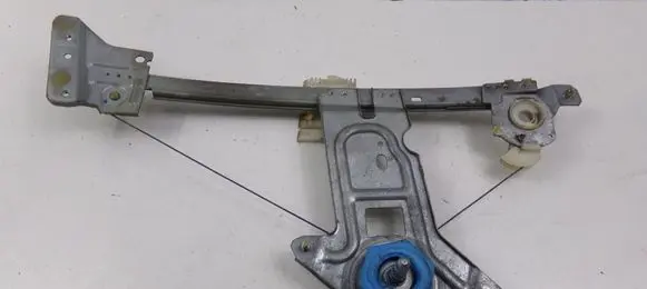 Citroen Xsara Picasso Rear door manual window regulator 