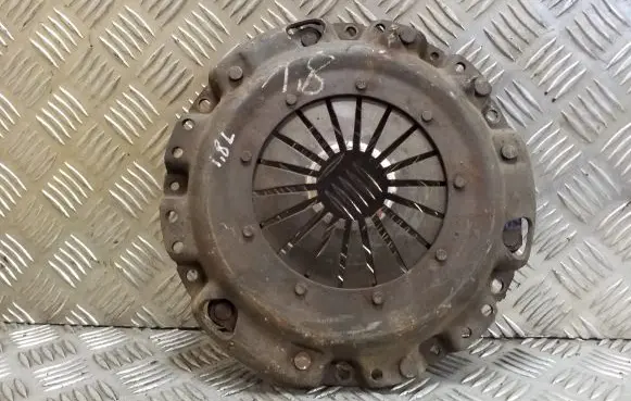 Volkswagen PASSAT B4 Pressure plate 