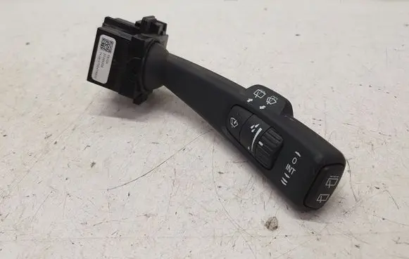 Volvo V40 Wiper control stalk 31394008