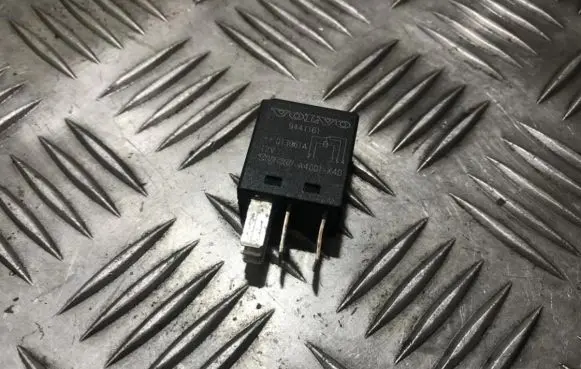 Volvo S80 Other relay 9441161 v23074