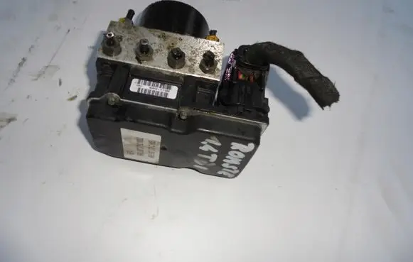 Skoda Roomster (5J) ABS Pump