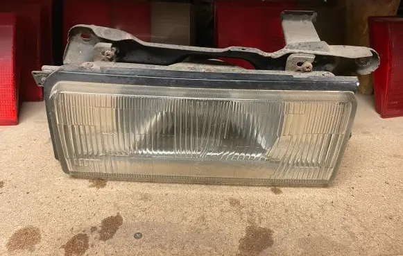 Mazda 626 Headlight/headlamp 0013371