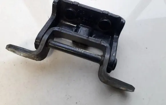 Nissan Qashqai Tailgate/trunk/boot hinge
