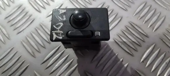 Nissan Almera Wing mirror switch