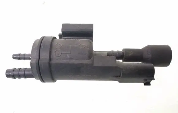 Mercedes-Benz C W204 Vacuum valve 0025407097
