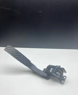 Audi Q7 4L Accelerator throttle pedal 7L0723507D