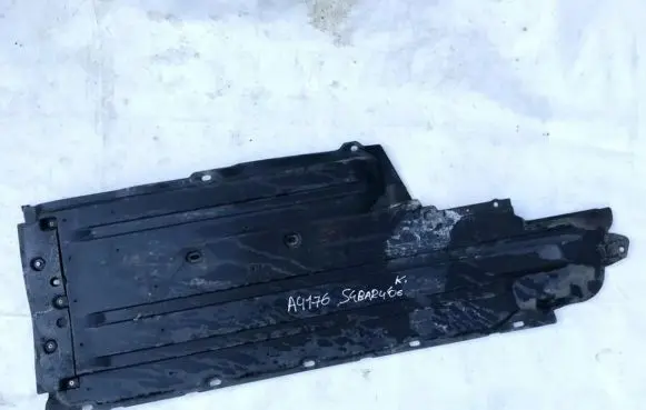Subaru Outback Engine splash shield/under tray