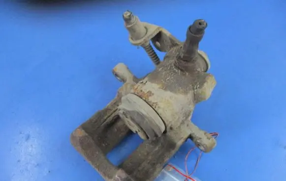 Audi A6 S6 C4 4A Rear brake caliper