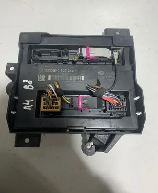 Audi A4 S4 B8 8K Comfort/convenience module 8K0907064M 00002001