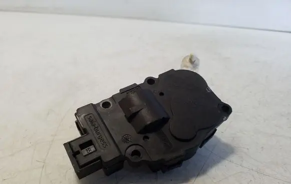 Jaguar XJ X351 Air flap motor/actuator MF1139300770