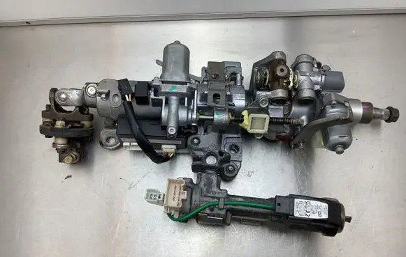 Lexus RX 330 - 350 - 400H Steering wheel axle 8978335030 626325000 D25N4534096