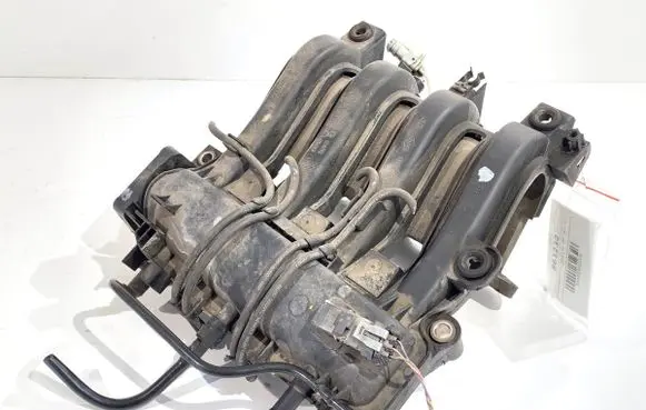 Renault Thalia II Intake manifold 8200880099