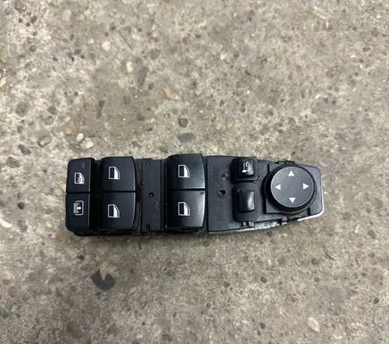 BMW 5 F10 F11 Electric window control switch 9238240