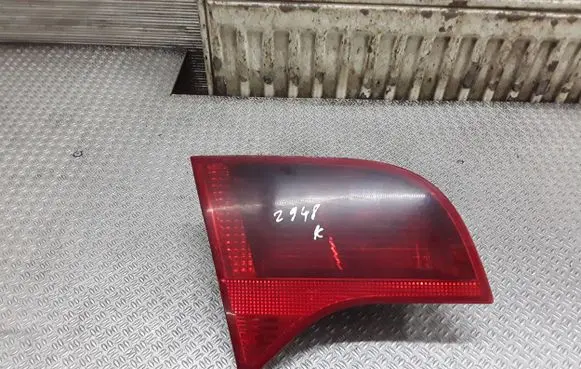 Audi A4 S4 B7 8E 8H Tailgate rear/tail lights 8E9945093