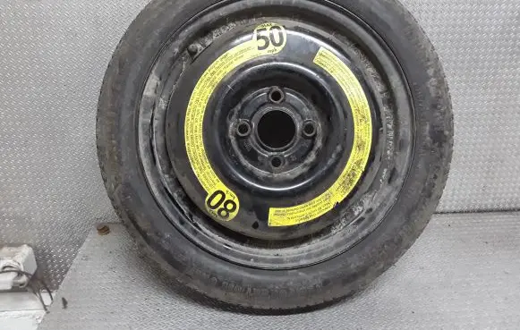Volkswagen Golf III R15 spare wheel 535601025A