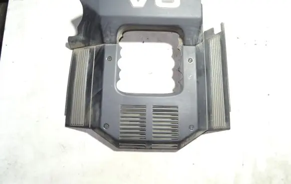 Audi A6 S6 C4 4A Engine cover (trim) 078103935