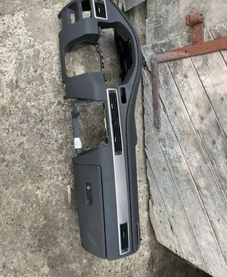 Volvo XC70 Dashboard