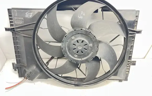 Mercedes-Benz C W203 Electric radiator cooling fan A2035001693