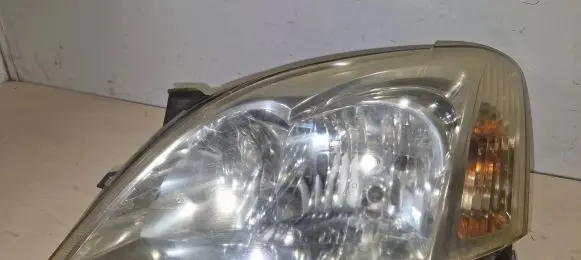 Toyota Corolla E120 E130 Headlight/headlamp 89006309