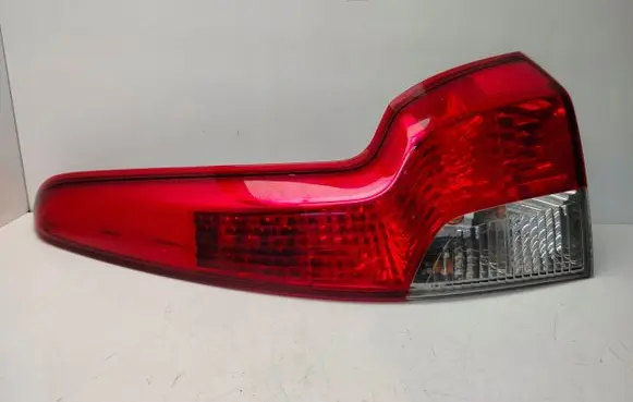 Volvo V50 Rear/tail lights 