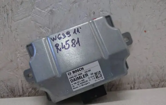 Mercedes-Benz Vito Viano W639 Voltage converter/converter module A9068270005 9068270005