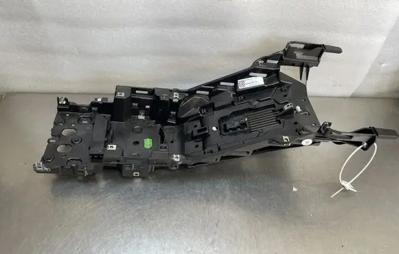 Porsche Taycan 9J1 Centre console side trim front 9J1863239M 4M0907247A