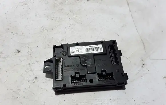 Renault Clio IV Other control units/modules 284B10447R