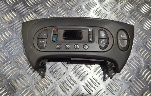 Renault Scenic I Interior fan control switch 7700435401