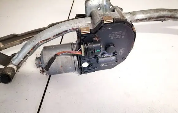 BMW 5 GT F07 Wiper motor 1397220944 1137328715