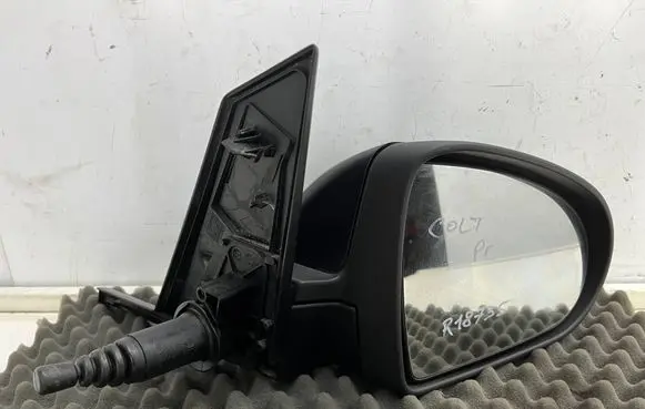 Mitsubishi Colt Manual wing mirror 