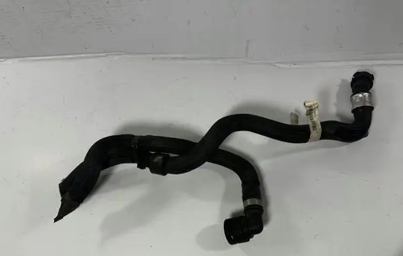 Ford Edge II Engine coolant pipe/hose