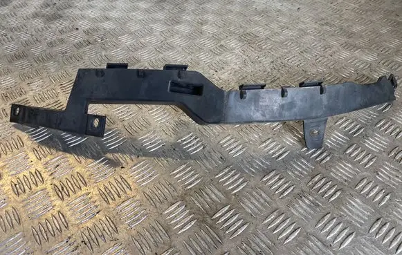 Opel Meriva B Front bumper mounting bracket 13267766 475498858