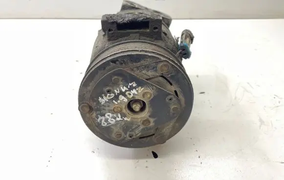 Opel Signum Air conditioning (A/C) compressor (pump) 1319719 SAEJ639 6036105