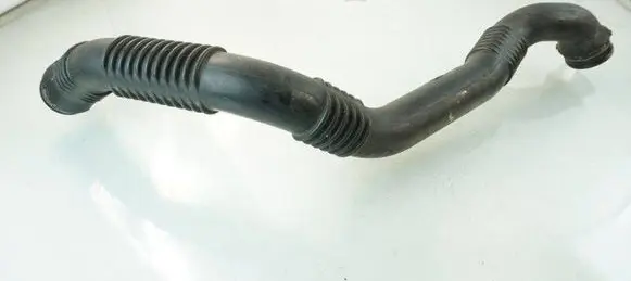 Mercedes-Benz B W245 Intercooler hose/pipe A1695200701
